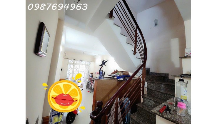QUẬN 8, ĐẶNG THÚC LIÊNG, MẶT TIỀN - NHÀ ĐẸP KIÊN CỐ - 7PN - Ở NGAY - GẦN UBND QUẬN 8